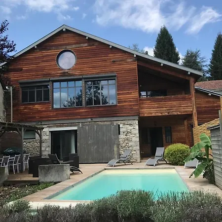 木屋 Des Pyrenees *